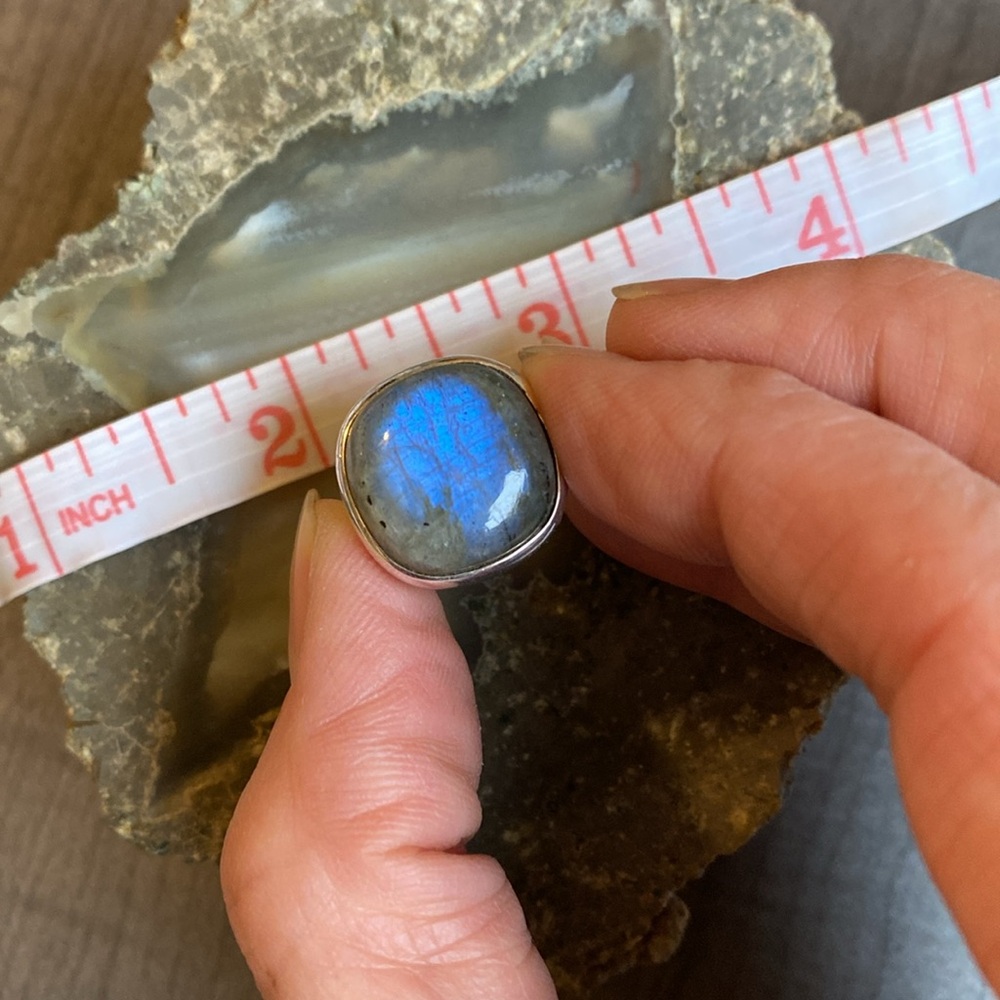 Genuine Labradorite Gemstone, 925 Sterling Silver Ring - Picture 9 of 16